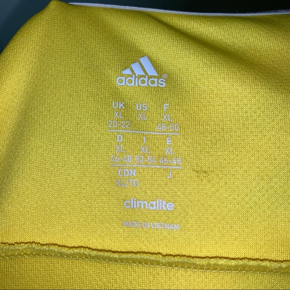 Boston Marathon 2017 Adidas Running Shirt - Picture 6 of 7